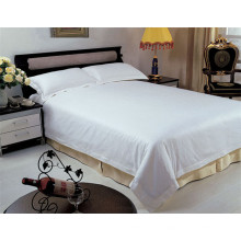 Weißes Baumwoll-Hotelgebrauch Bett verbreitetes allgemeines weißes Hotel deb verbreitet